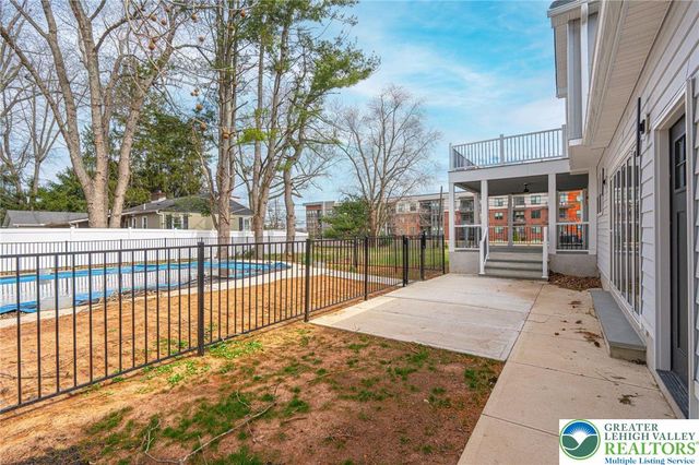 300 Witmer Road, Horsham Twp, PA 19044