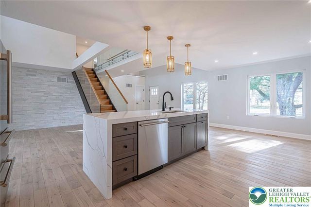 300 Witmer Road, Horsham Twp, PA 19044