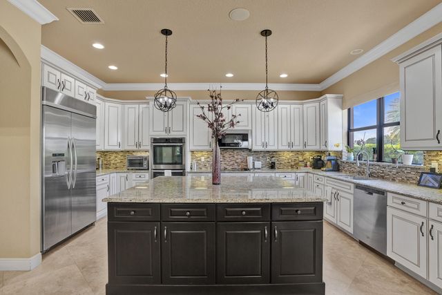 10162 Emerson Street, Parkland, FL 33076