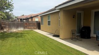 331 Hollyhill Drive, Bakersfield, CA 93312