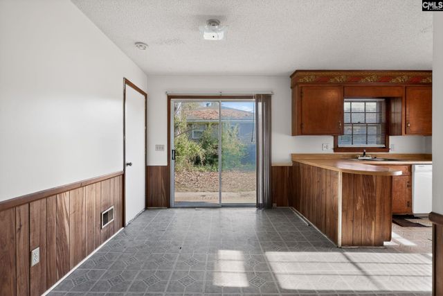 121 Gatlin Drive, Hopkins, SC 29061