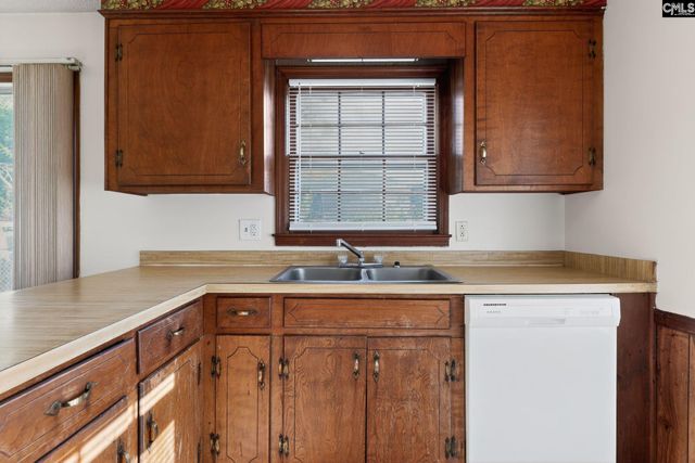 121 Gatlin Drive, Hopkins, SC 29061