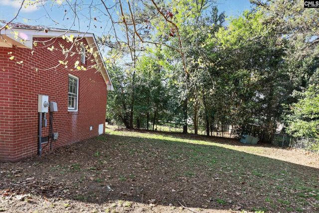 121 Gatlin Drive, Hopkins, SC 29061