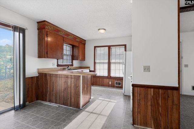 121 Gatlin Drive, Hopkins, SC 29061