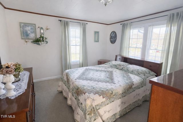 791 North Kentucky Street, Pennington Gap, VA 24277