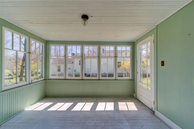 119 S Livingston Street, Whitehall, MI 49461