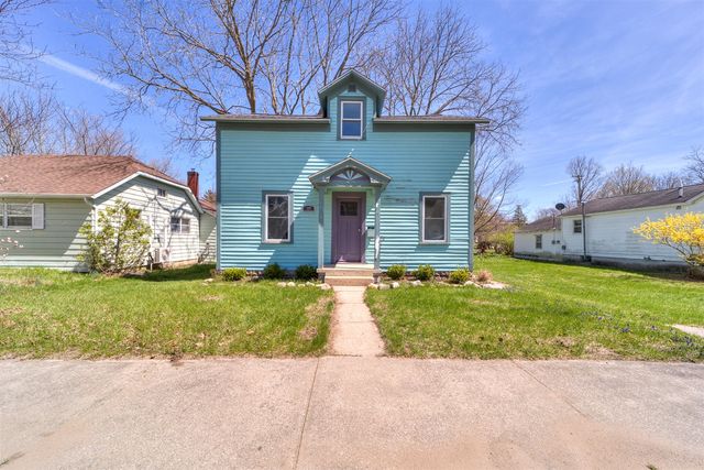 119 S Livingston Street, Whitehall, MI 49461