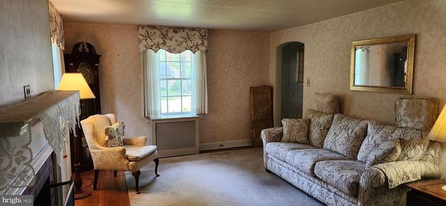 1003 WOOD ST, Yardley, PA 19067