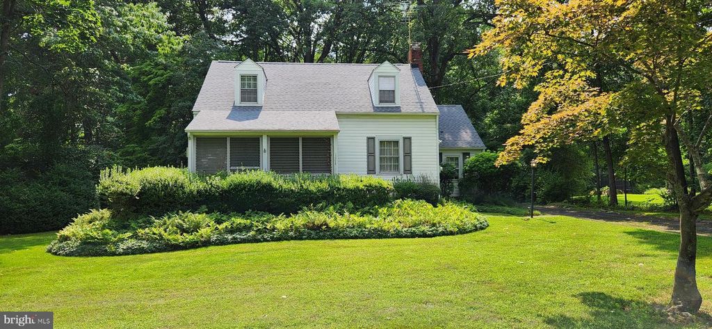 1003 WOOD ST, Yardley, PA 19067