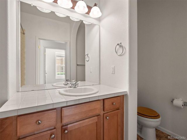 7777 E 23rd Avenue 1303, Denver, CO 80238