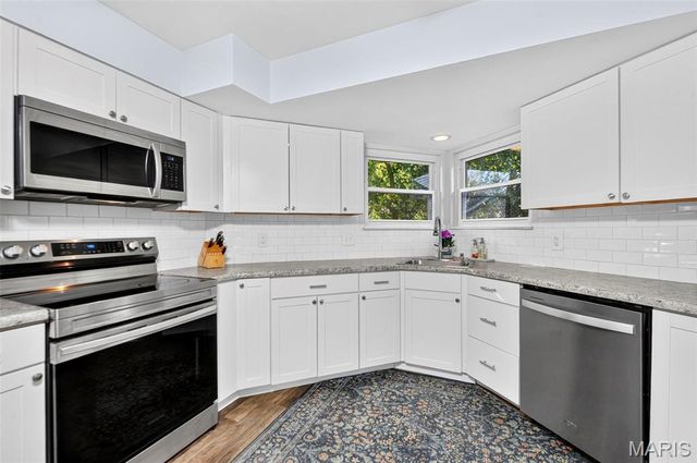 229 Cole Boulevard, St Charles, MO 63301