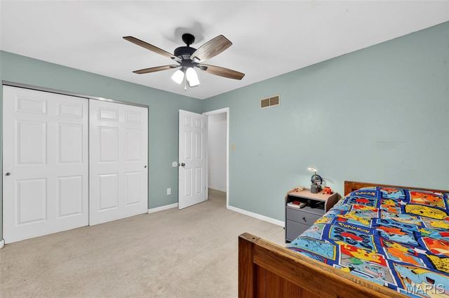 229 Cole Boulevard, St Charles, MO 63301