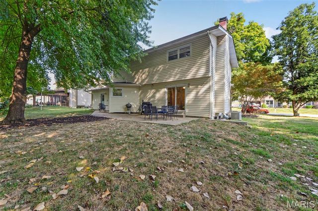 229 Cole Boulevard, St Charles, MO 63301