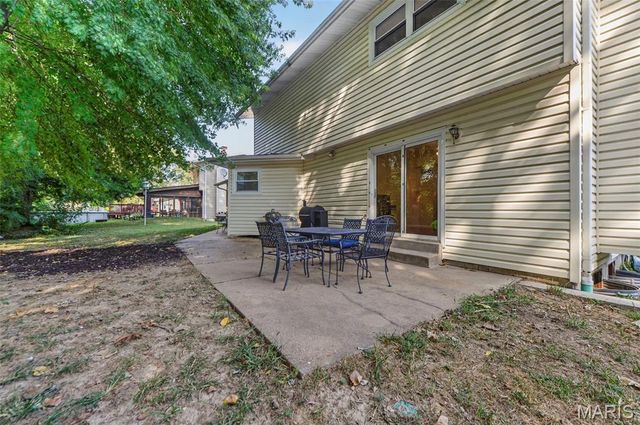 229 Cole Boulevard, St Charles, MO 63301