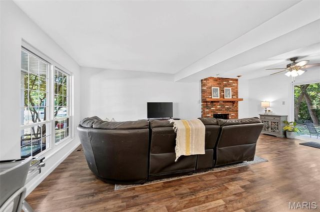 229 Cole Boulevard, St Charles, MO 63301