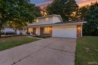 229 Cole Boulevard, St Charles, MO 63301