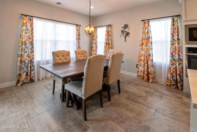 108 Steppeside Lane, Moyock, NC 27958