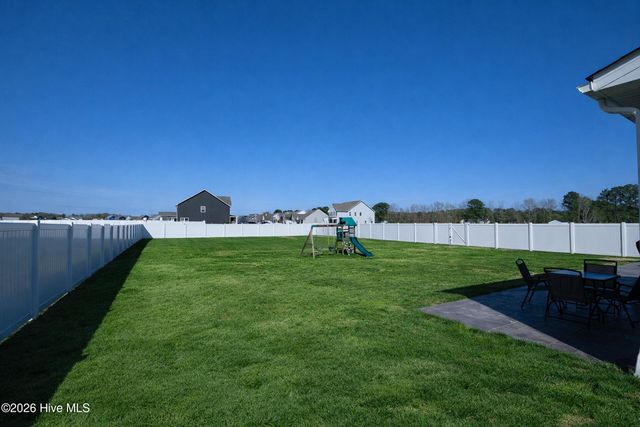 108 Steppeside Lane, Moyock, NC 27958