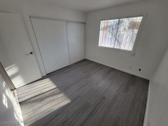 2771 MOUNTAIN VISTA Street B, Las Vegas, NV 89121