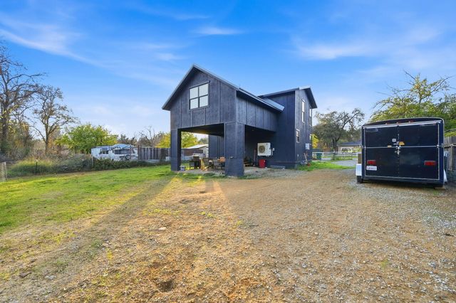 1225 Grand River Avenue, Shasta Lake, CA 96019