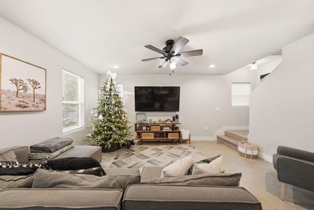 1225 Grand River Avenue, Shasta Lake, CA 96019