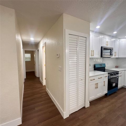 14808 N 30TH STREET, Lutz, FL 33559
