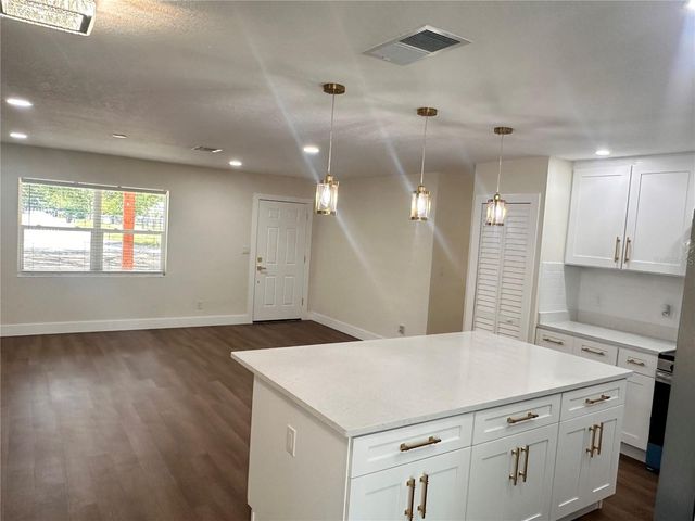 14808 N 30TH STREET, Lutz, FL 33559