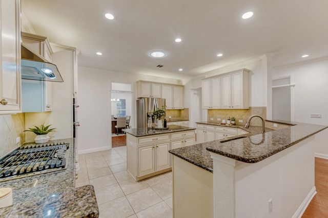 416 Davis Mountain CIR, Georgetown, TX 78633