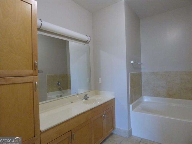 870 Mayson Turner Road NW 1344, Atlanta, GA 30314