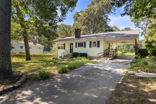 31 Richard Road, Ledyard, CT 06335