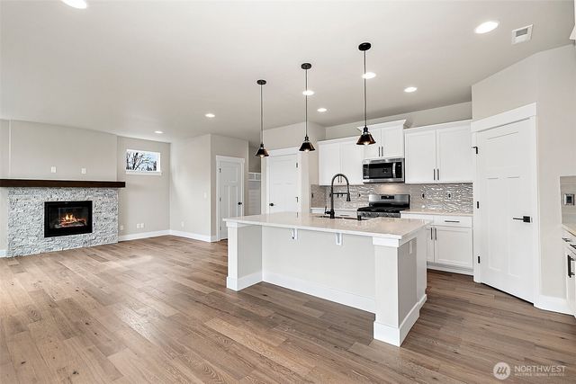 20901 99th Place S, Kent, WA 98031