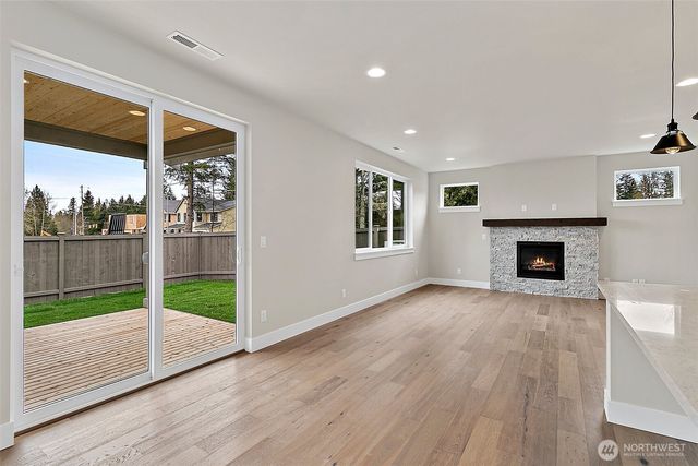 20901 99th Place S, Kent, WA 98031
