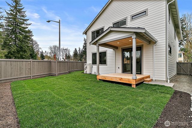 20901 99th Place S, Kent, WA 98031