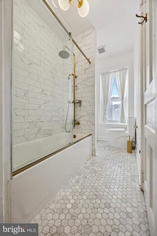 437 ROXBOROUGH AVE, Philadelphia, PA 19128