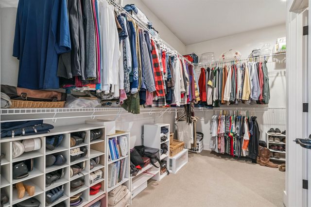 4320 Autumn Ridge Road, Cedar Falls, IA 50613