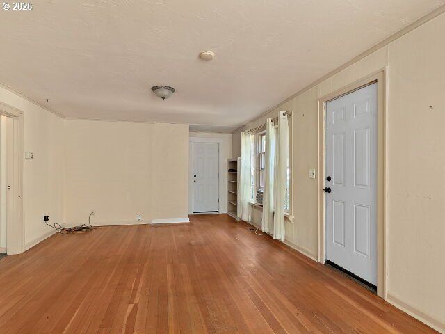 817 Nw EARL Ave, Gresham, OR 97030