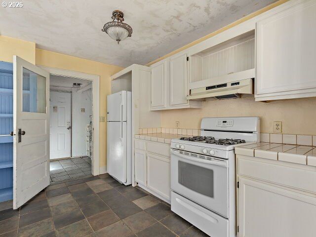 817 Nw EARL Ave, Gresham, OR 97030