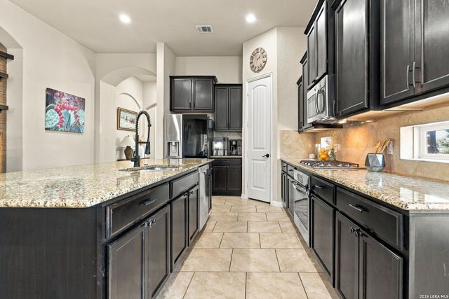 3784 CREMINI DR, Bulverde, TX 78163