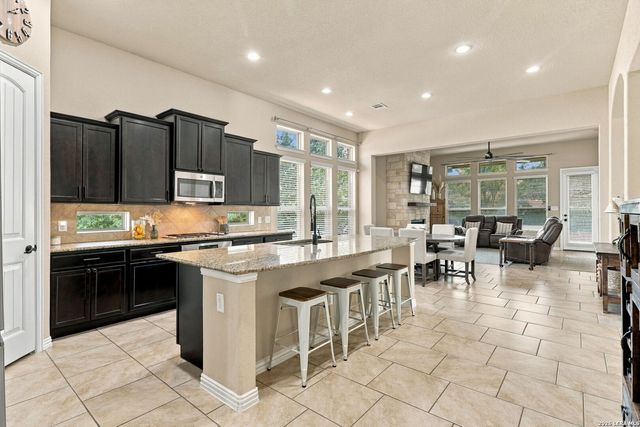3784 CREMINI DR, Bulverde, TX 78163