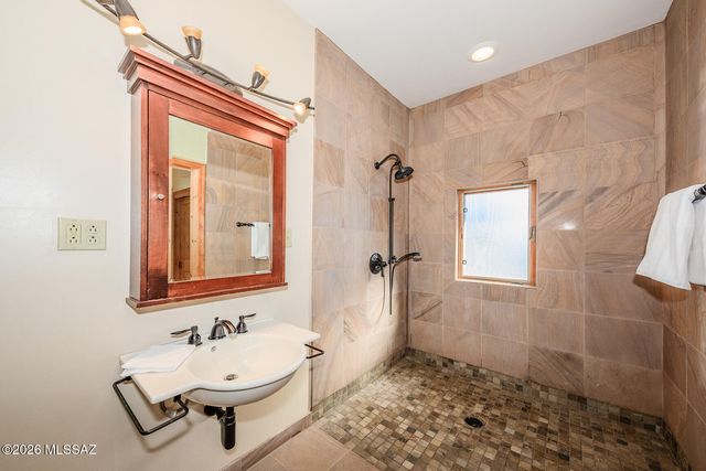 4355 N Camino Kino, Tucson, AZ 85718