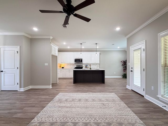 68 Meadow Breeze Rd., Sumrall, MS 39482