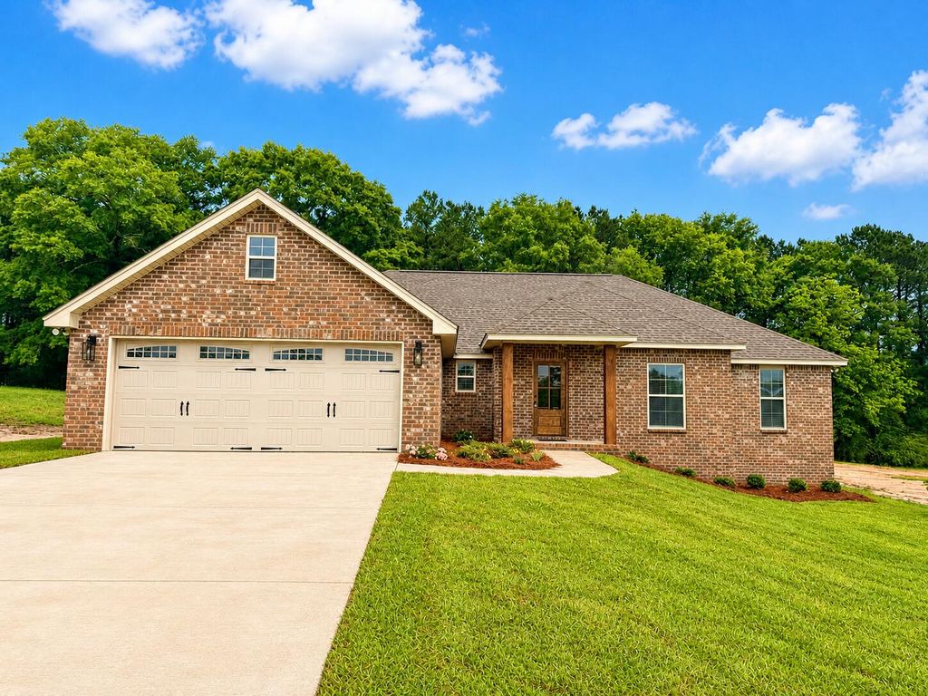 68 Meadow Breeze Rd., Sumrall, MS 39482