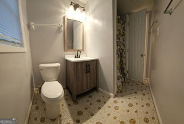 1916 Glen Mora Court, Decatur, GA 30032