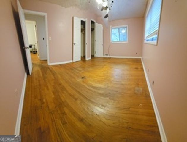 1916 Glen Mora Court, Decatur, GA 30032