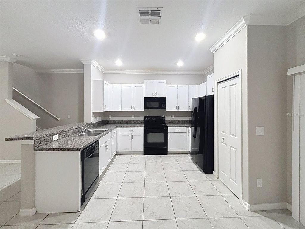 Image 9 of property listing at 1509 CASSIUS STREET, Lutz, FL 33549