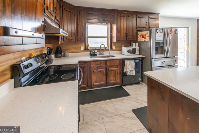 850 Briarwood Trail, Douglasville, GA 30134