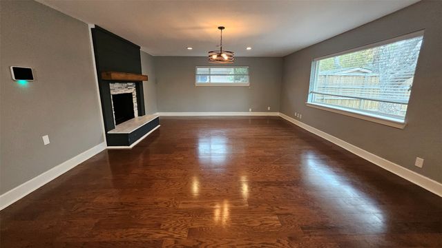 3446 Silverwood Lane, Dallas, TX 75233