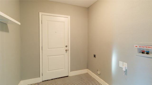 3446 Silverwood Lane, Dallas, TX 75233