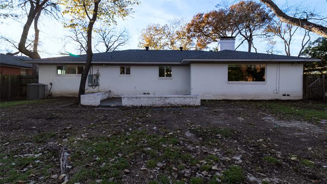 3446 Silverwood Lane, Dallas, TX 75233