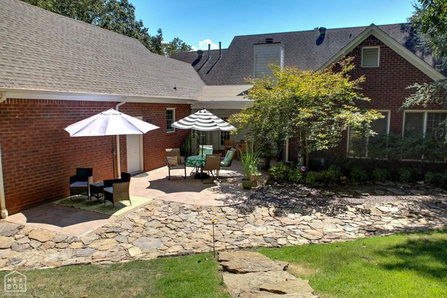 2206 Byrne Wood Drive, Jonesboro, AR 72404